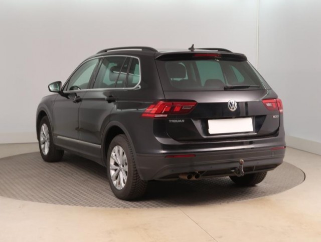 Volkswagen Tiguan  2.0 TSI Highline