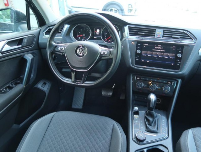 Volkswagen Tiguan  2.0 TSI Highline