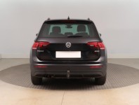 Volkswagen Tiguan  2.0 TSI Highline