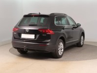 Volkswagen Tiguan  2.0 TSI Highline
