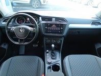Volkswagen Tiguan  2.0 TSI Highline