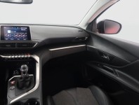 Peugeot 5008  PureTech 130 