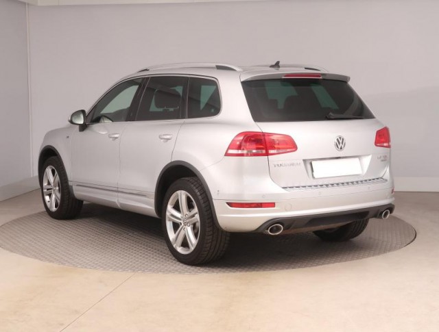 Volkswagen Touareg  3.0 TDI 