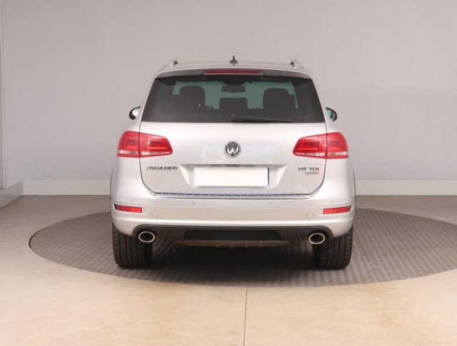 Volkswagen Touareg  3.0 TDI 