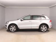 Volkswagen Touareg  3.0 TDI 
