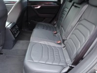 Volkswagen Touareg  3.0 TDI 