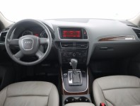 Audi Q5  2.0 TDI 