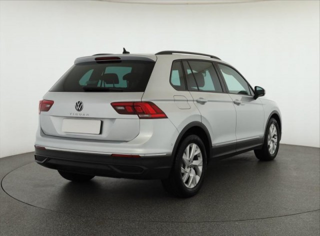 Volkswagen Tiguan  2.0 TDI 