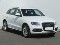 Audi Q5  3.0 TDI S-line