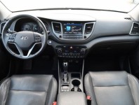 Hyundai Tucson  2.0 CRDi 