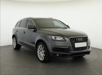 Audi Q7  3.0 TDI 