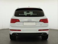 Audi Q7  3.0 TDI S-Line