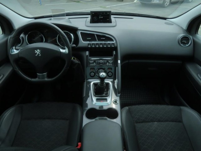 Peugeot 3008  1.6 BlueHDi Allure