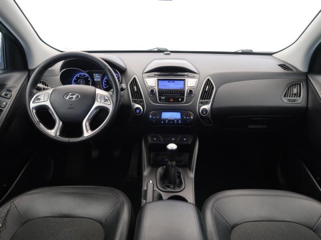 Hyundai ix35  2.0 CVVT 