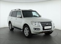 Mitsubishi Pajero  3.2 DI-D 