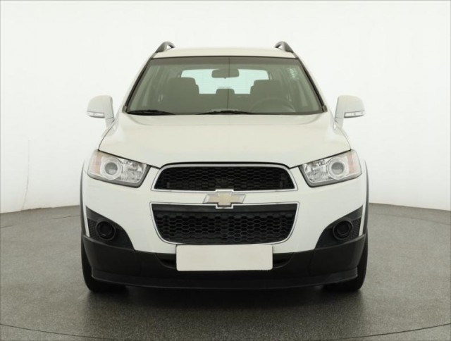 Chevrolet Captiva  2.4 i 