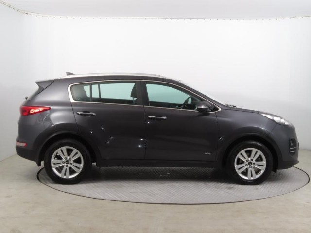 Kia Sportage  2.0 CRDi 