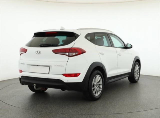 Hyundai Tucson  1.7 CRDi 