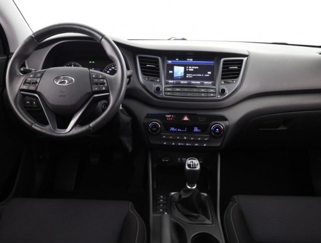 Hyundai Tucson  1.7 CRDi 