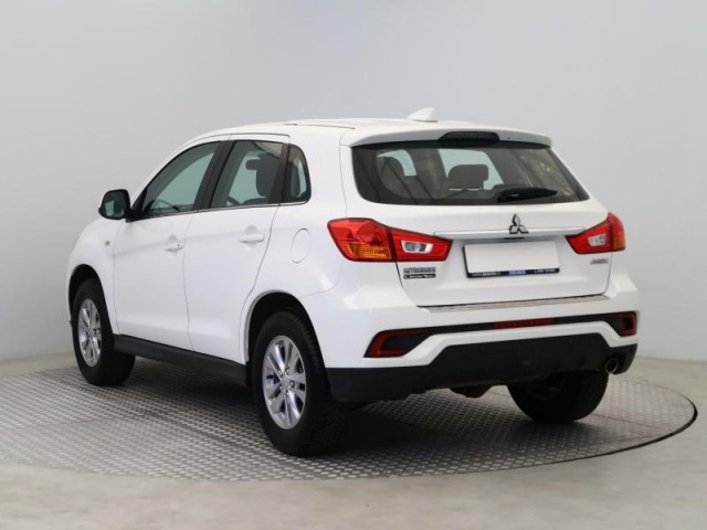 Mitsubishi ASX  1.6 MIVEC Invite