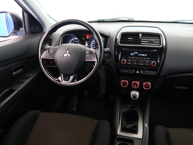 Mitsubishi ASX  1.6 MIVEC Invite