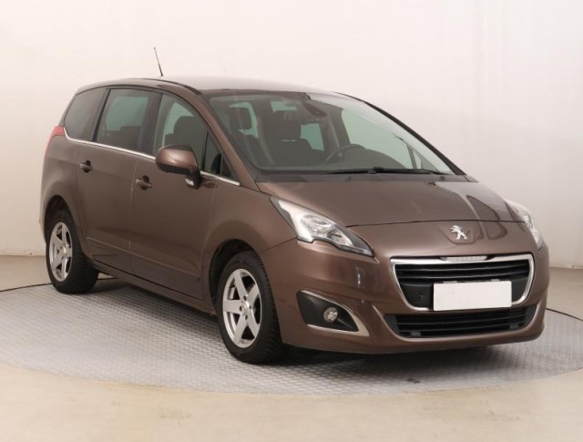 Peugeot 5008  1.6 HDi 