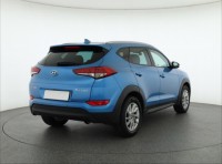 Hyundai Tucson  1.7 CRDi Trikolor