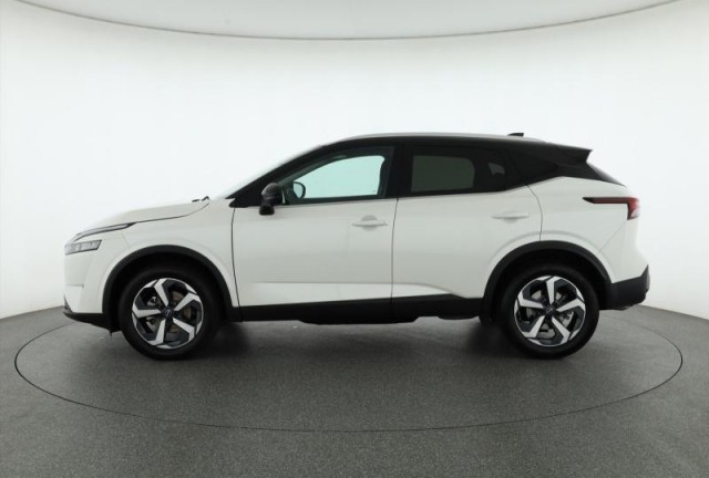 Nissan Qashqai  1.3 DIG-T MHEV N-Connecta