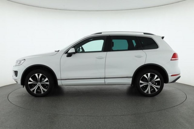 Volkswagen Touareg  3.0 TDI 