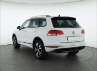 Volkswagen Touareg  3.0 TDI 