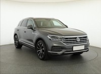 Volkswagen Touareg  3.0 TDI 