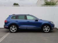 Volkswagen Touareg  3.0 TDI R-Line