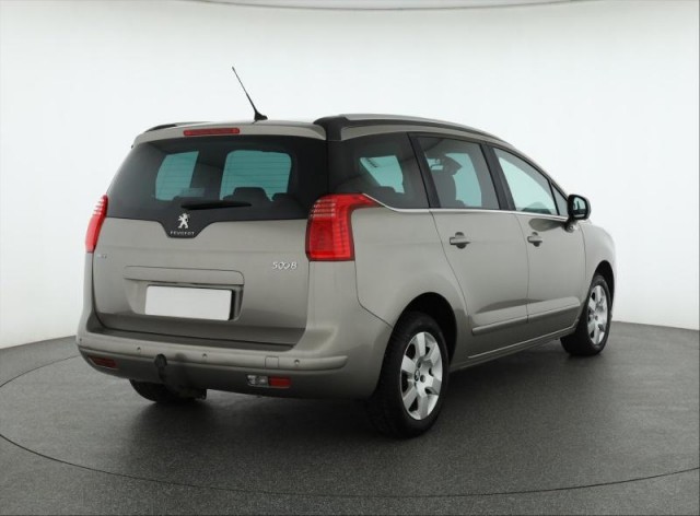 Peugeot 5008  1.6 BlueHDi 