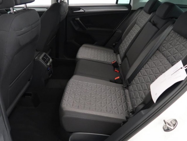 Volkswagen Tiguan  1.5 TSI Life