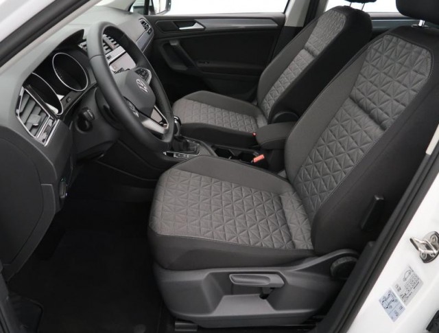 Volkswagen Tiguan  1.5 TSI Life