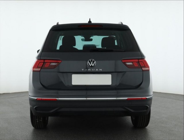 Volkswagen Tiguan  1.5 TSI Life