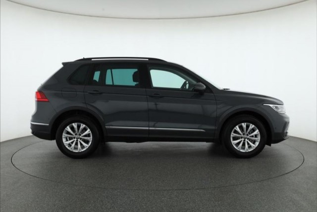 Volkswagen Tiguan  1.5 TSI Life