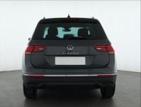 Volkswagen Tiguan  1.5 TSI Life