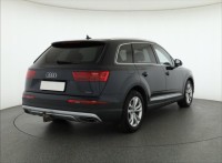 Audi Q7  3.0 TDI 