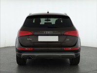 Audi Q5  2.0 TDI S-Line