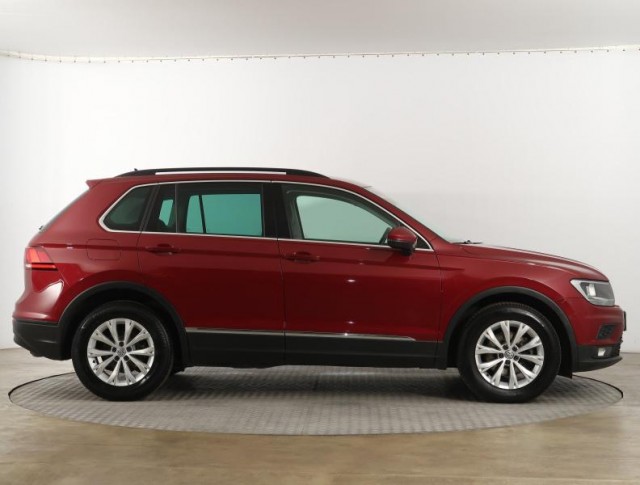 Volkswagen Tiguan  2.0 TDI Comfortline