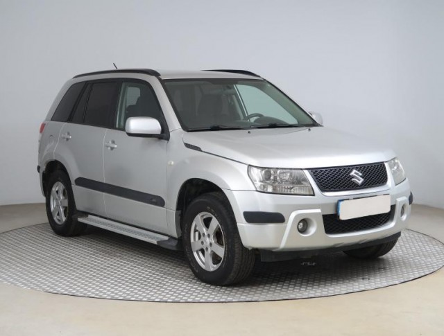 Suzuki Grand Vitara  2.0 