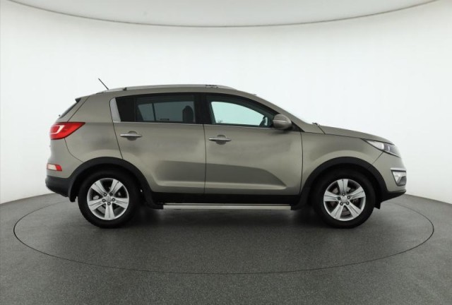 Kia Sportage  1.7 CRDi 