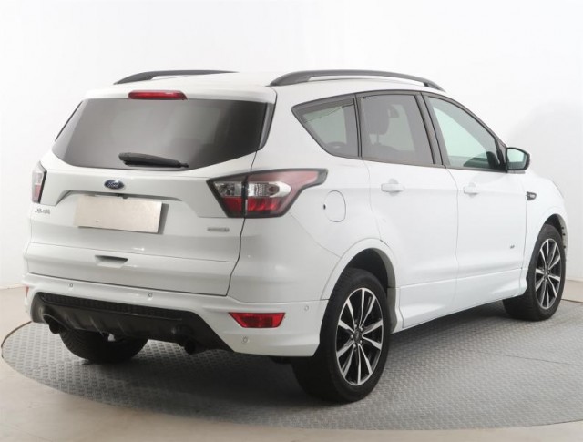 Ford Kuga  1.5 EcoBoost ST-Line