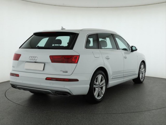 Audi Q7  50 TDI 