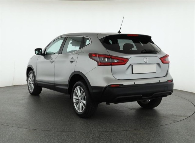 Nissan Qashqai  1.2 DIG-T 