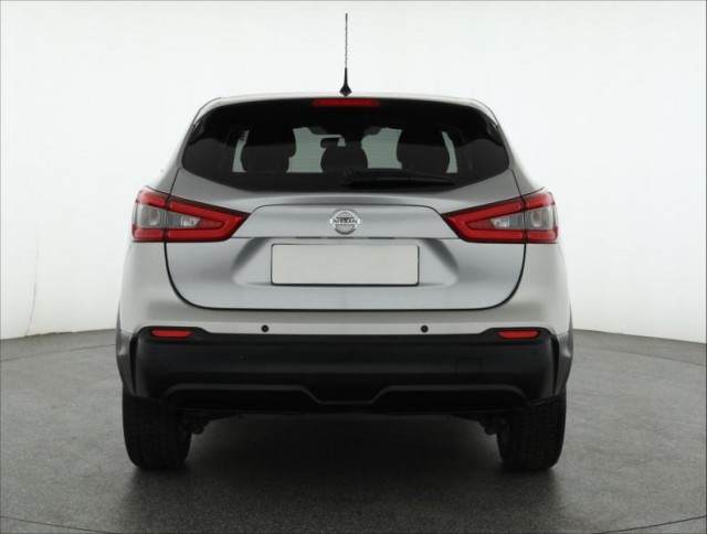 Nissan Qashqai  1.2 DIG-T 