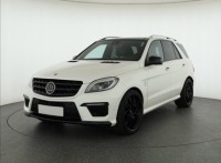 Mercedes-Benz ML  ML 63 AMG Performance Package