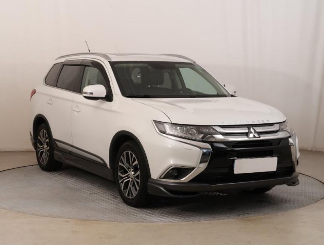 Mitsubishi Outlander  2.2 DI-D 