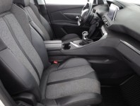 Peugeot 5008  1.5 BlueHDi 